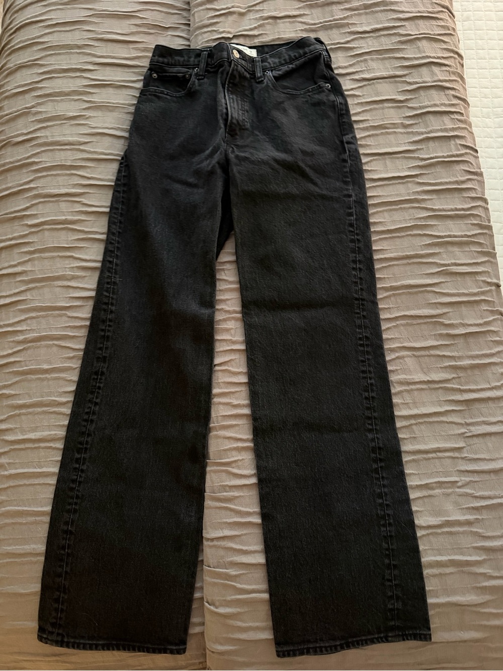 Abercrombie 90’s Relaxed High-Rise Black Wide-Leg Jeans